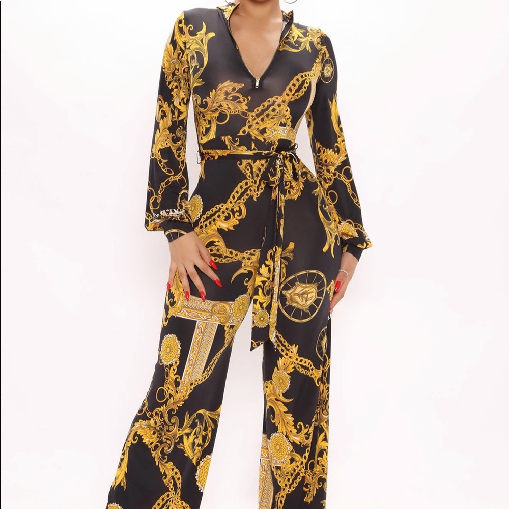 Fashion Nova Chain Link Design Jumpsuit. NWT